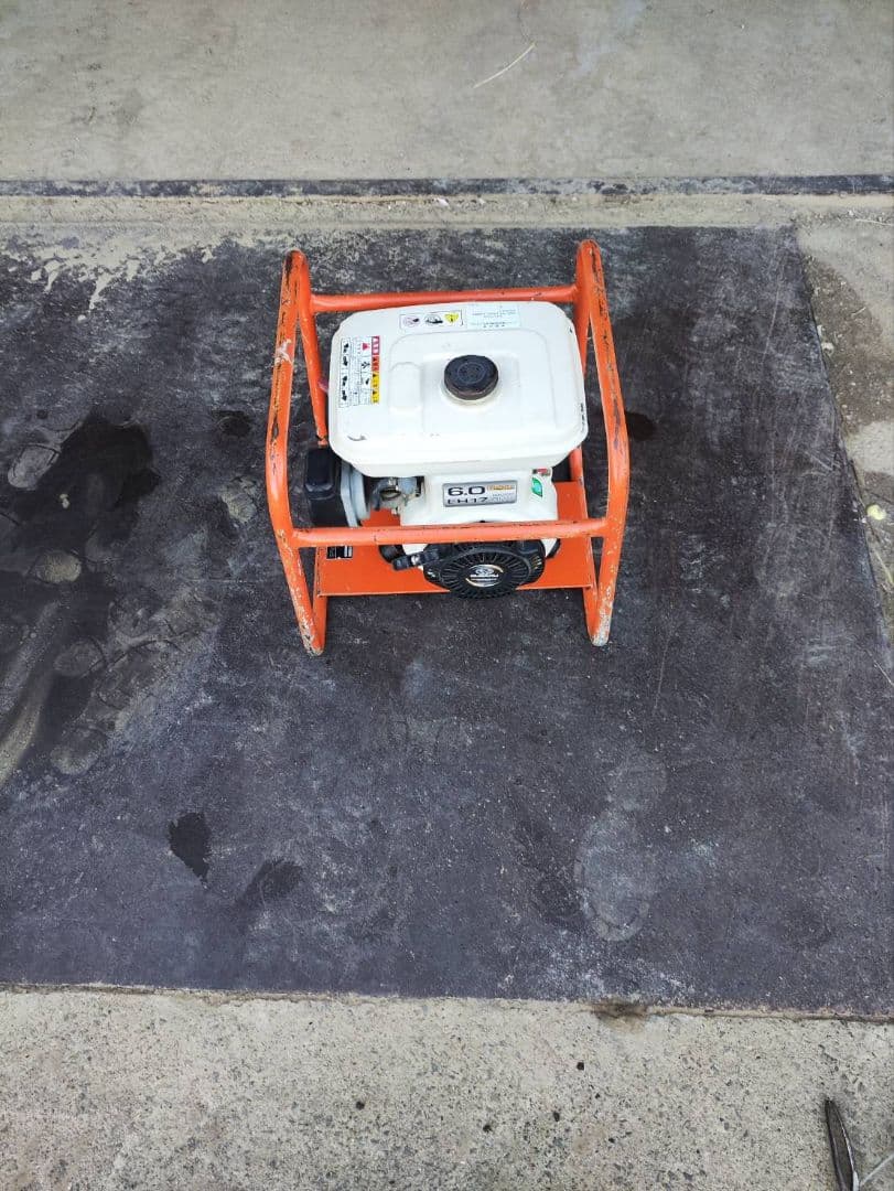 (着払い)ロビンエンジン　EH17 最大6馬力 発電機