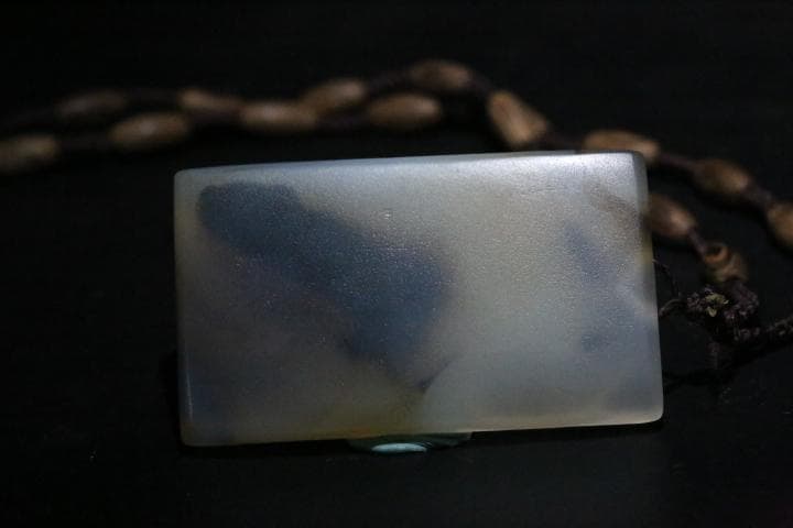 現代 めのう魚装身具 中国美術 工芸品 ペンダント 純天然