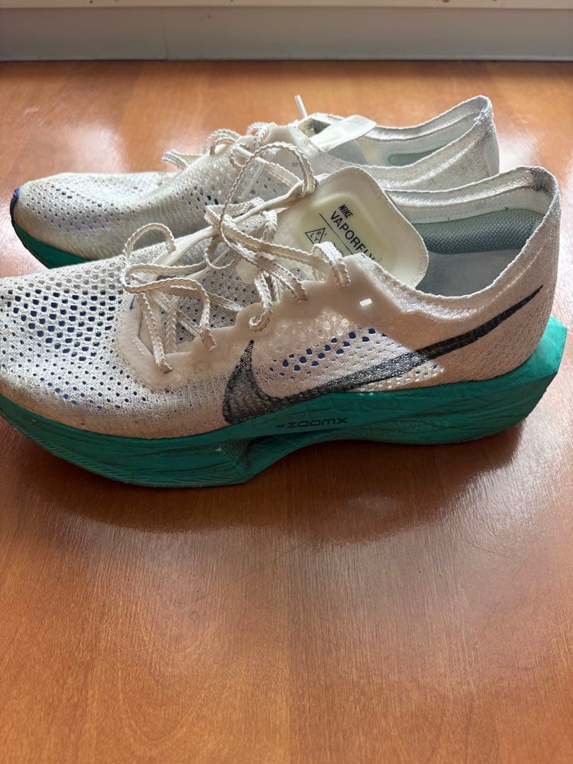 NIKE ヴェイパーフライ 3