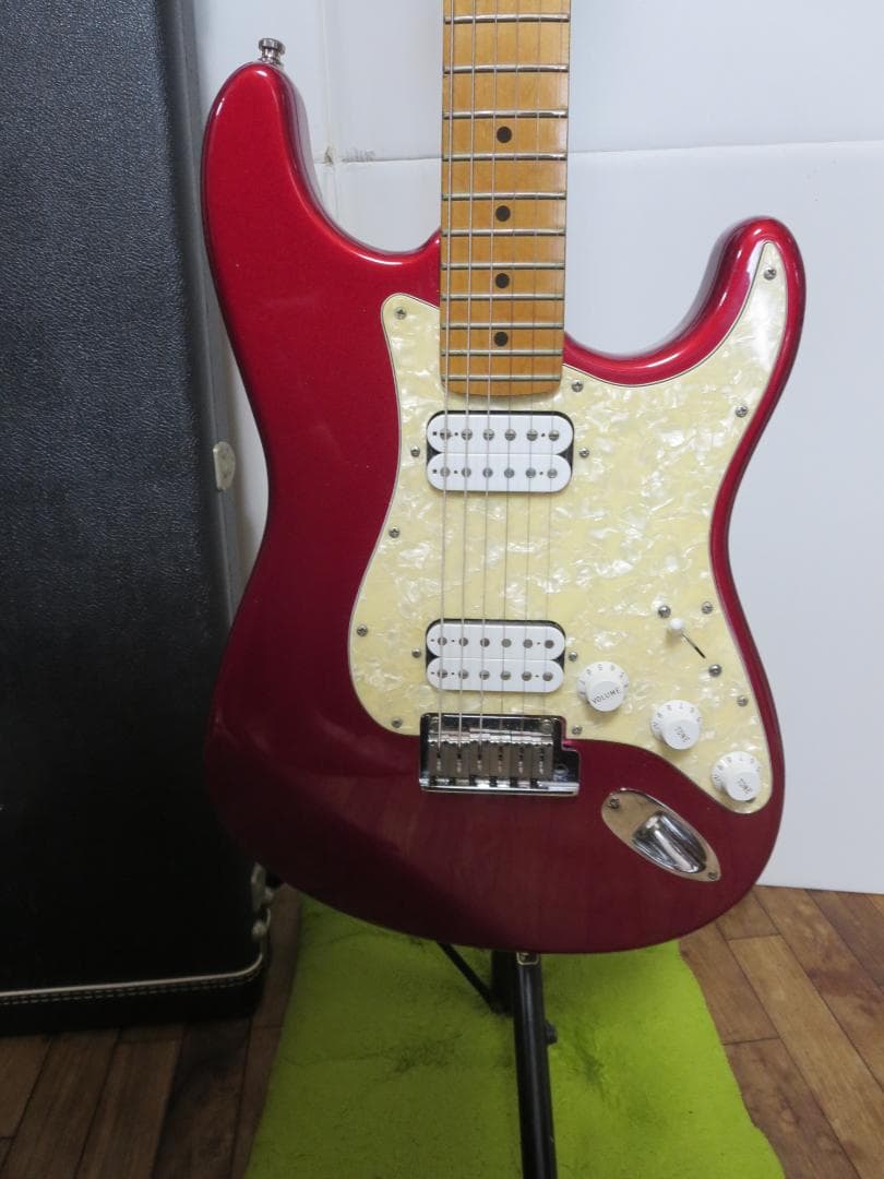 Fender USA BIG APPLE ストラトキャスター ケース付