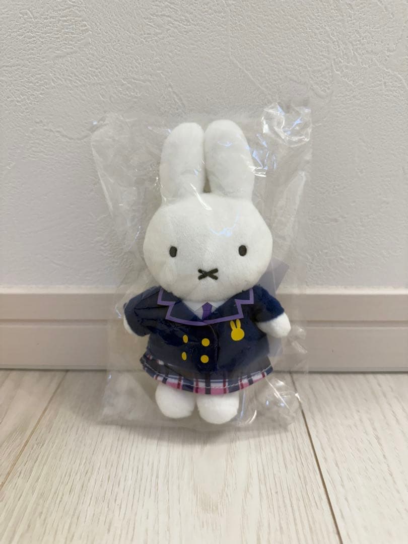新品未使用⭐︎ ミッフィー 制服 マスコット