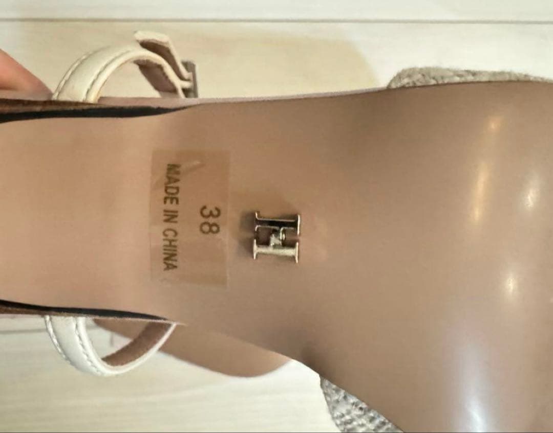 正規品 新品未使用 Herlipto Tweed Crystal Mules