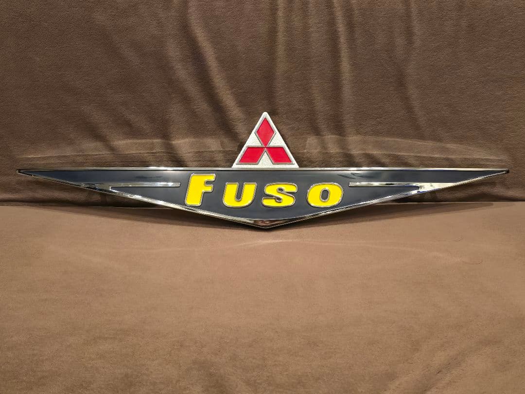 希少 美品！ふそう バスマーク 樹脂メッキ！