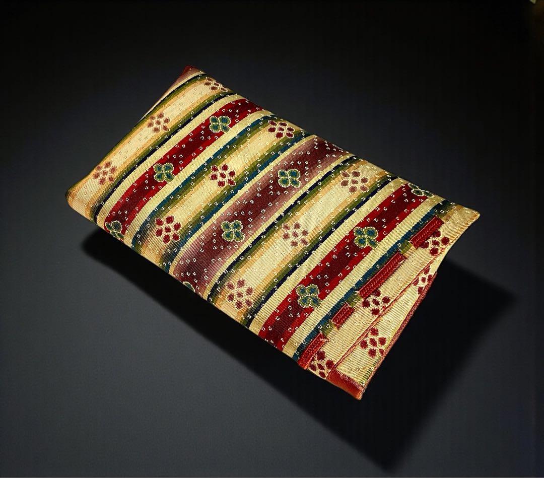 京都発　龍村美術織物　/　数寄屋袋　花文暈繝錦　⭐️【日本製】【新品】⭐️